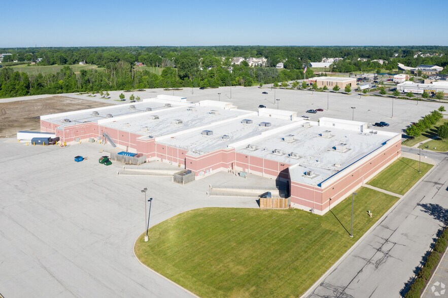 More Photos Of 10230-10260 Maysville Rd, Fort Wayne Unknown For Lease