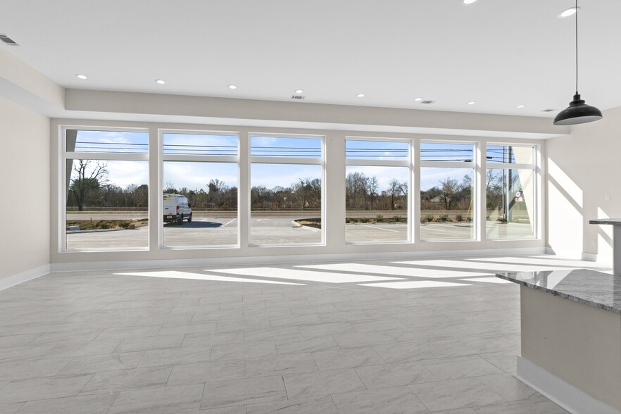 More Photos Of 5824 New Nashville Hwy, Murfreesboro Warehouse For Lease