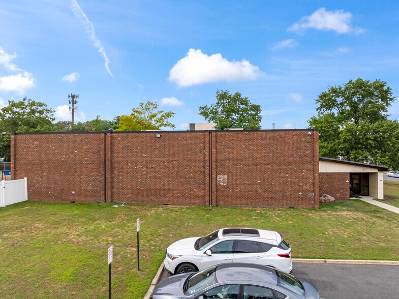 More Photos Of 154 Tices Ln, East Brunswick Manufacturing For Sale