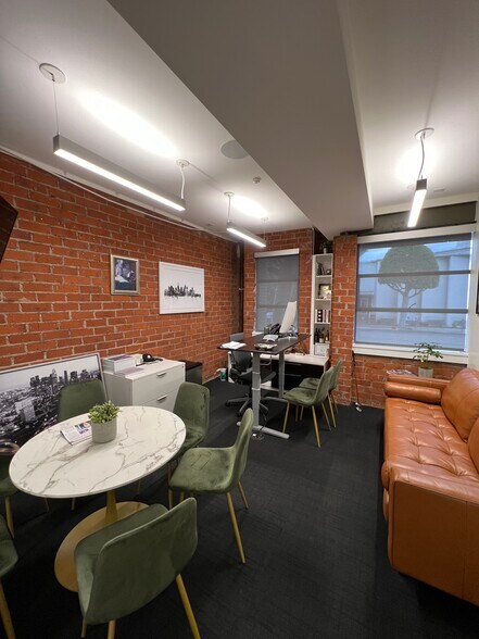 More Photos Of 449 S Beverly, Beverly Hills Office For Sale