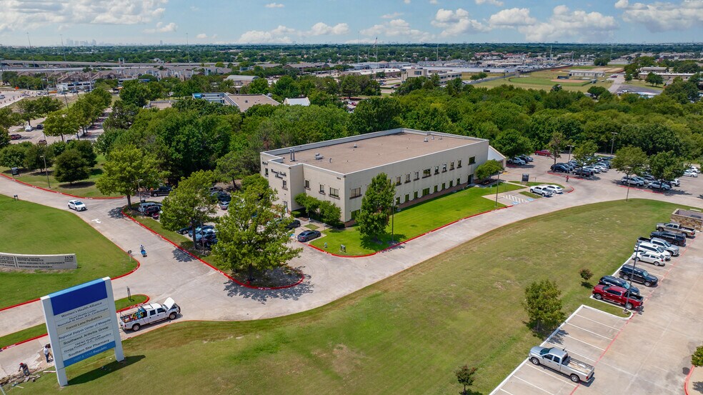 More Photos Of 1600 Republic Pky, Mesquite Unknown For Lease