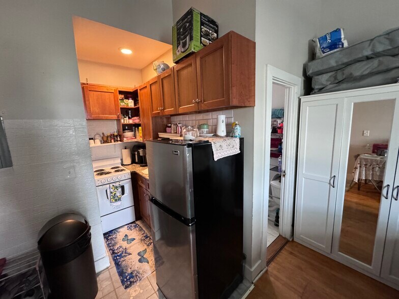More Photos Of 530-534 Waverly St, Framingham General Retail For Sale