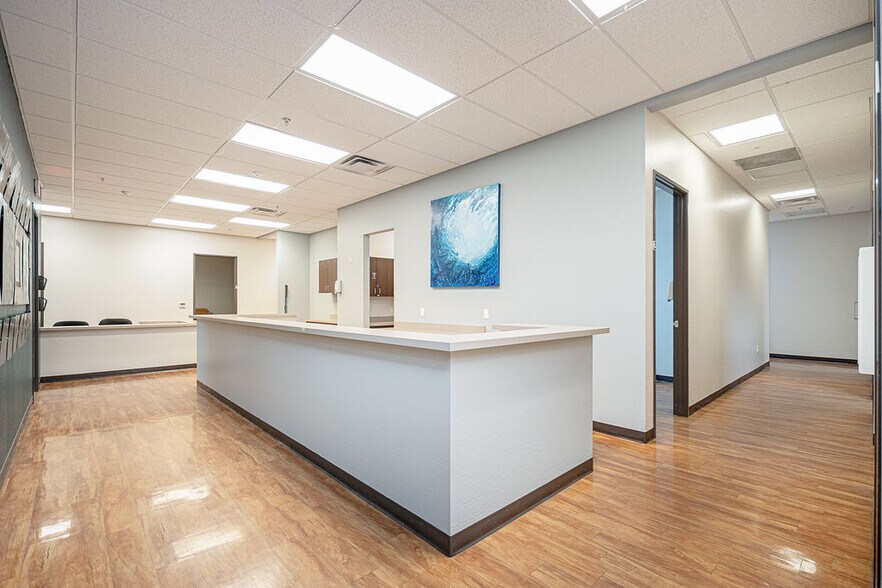 More Photos Of 4338 W Thomas Rd, Phoenix Storefront For Sale