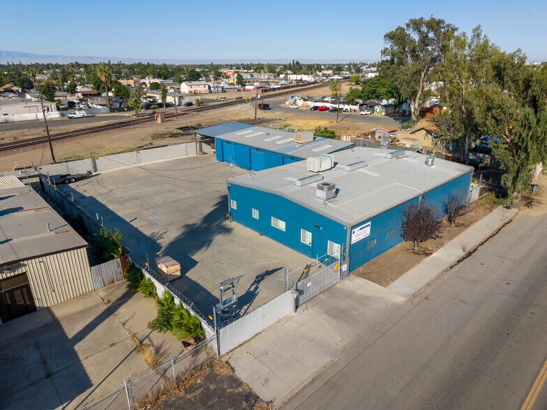 More Photos Of 1121 Sumner St, Bakersfield Warehouse For Lease