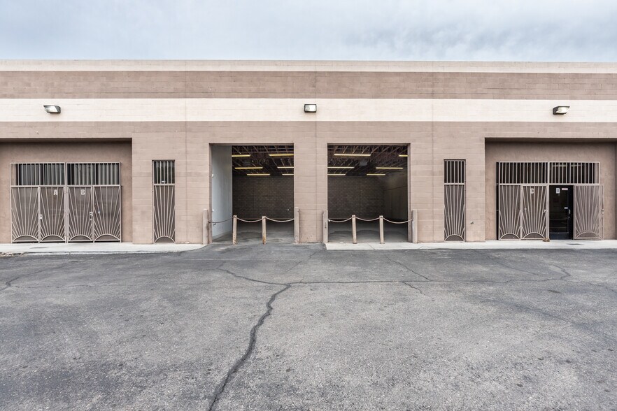 More Photos Of 2615 Branson Ave, North Las Vegas Distribution For Lease