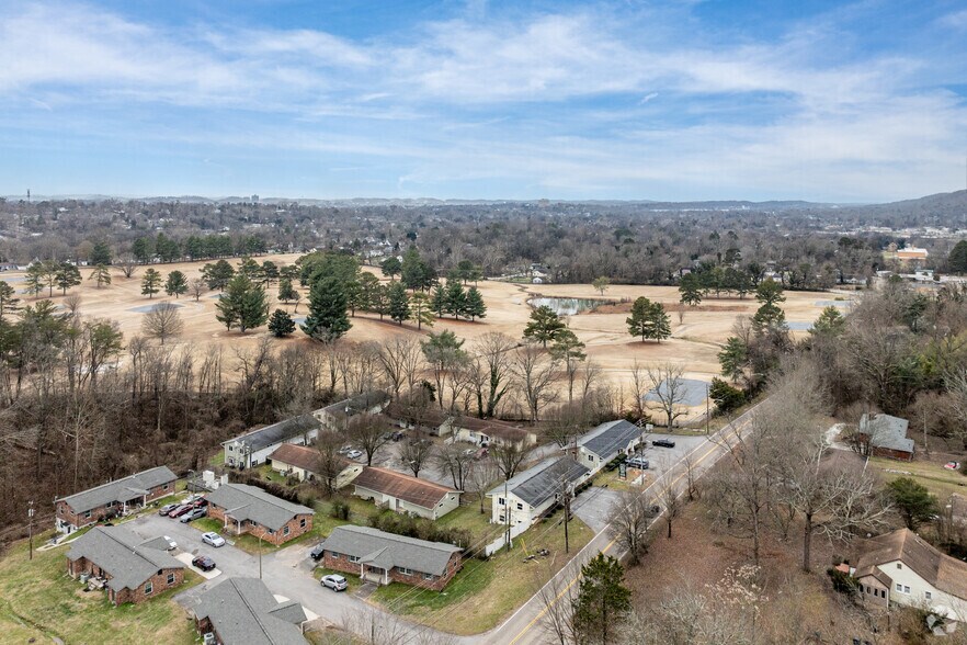 More Photos Of 3300-3374 Valley View Dr, Knoxville Apartments For Sale