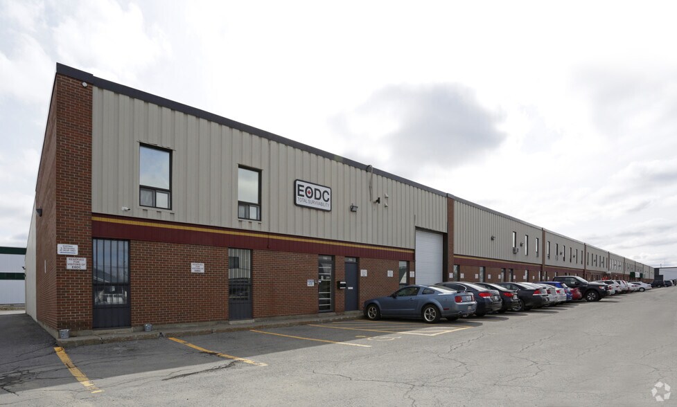 More Photos Of 1377-1411 Triole St, Ottawa Warehouse For Lease
