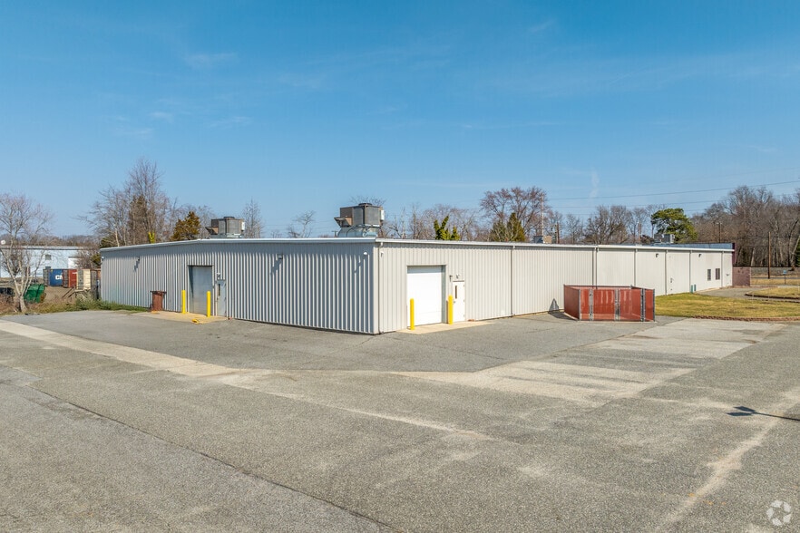 More Photos Of 1980 S West Blvd, Vineland Manufacturing For Sale