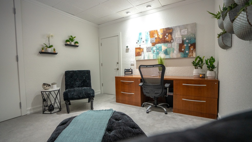 More Photos Of 2295 NW Corporate Blvd, Boca Raton Office Residential For Sale