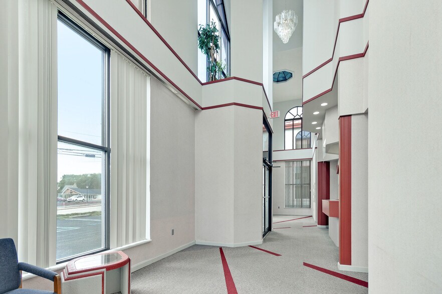 More Photos Of 3120 Collins Ferry Rd, Morgantown Medical For Sale