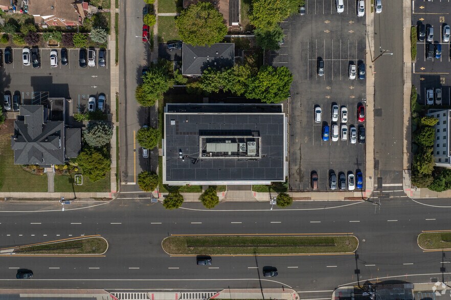 More Photos Of 14-01 Broadway, Fair Lawn Medical For Lease