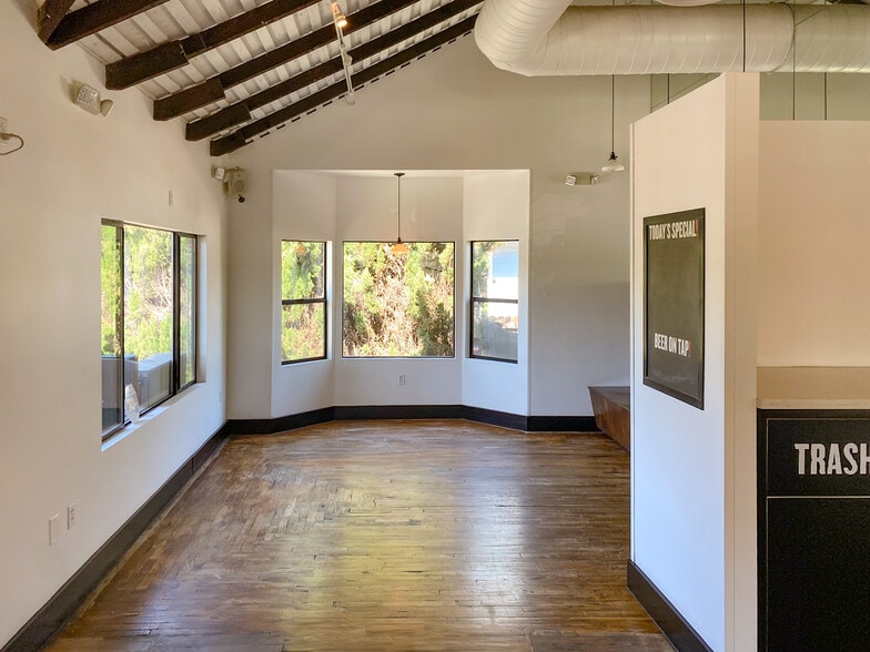 More Photos Of 1837 E 7th St, Long Beach Restaurant For Lease