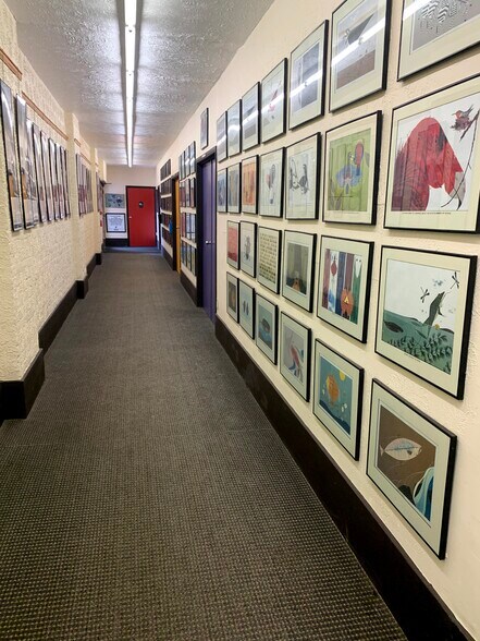 More Photos Of 4212 Airport Rd, Cincinnati Flex For Lease