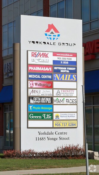 More Photos Of 11685 Yonge St, Richmond Hill Medical For Sale