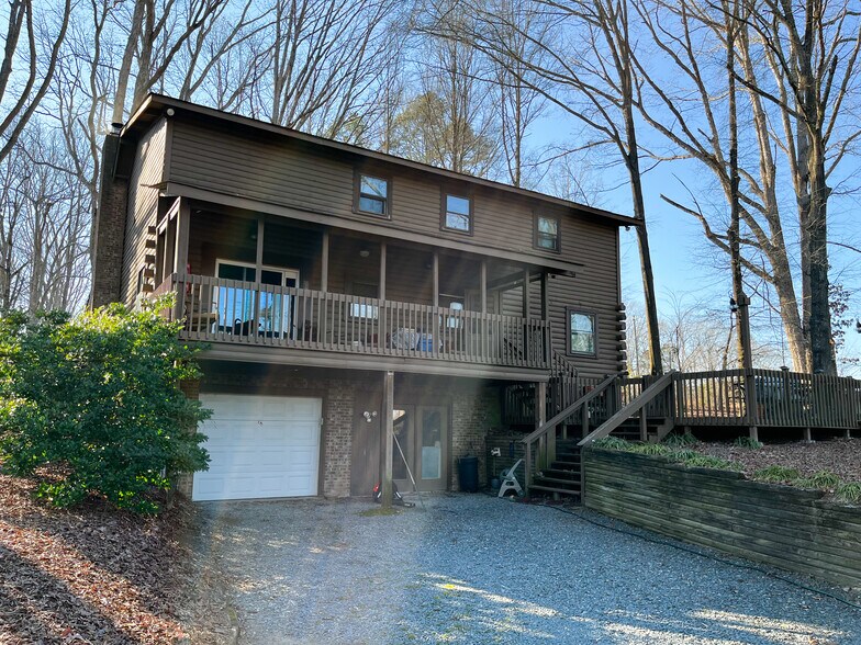 More Photos Of 3121 Matthews Indian Trail Rd, Matthews Apartments For Sale