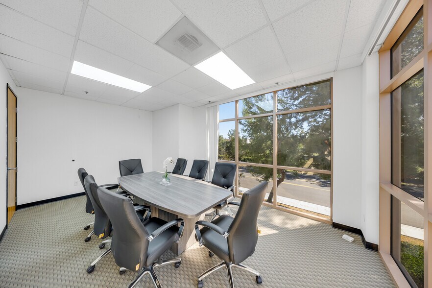 More Photos Of 67 Peters Canyon Rd, Irvine Business Park For Sale