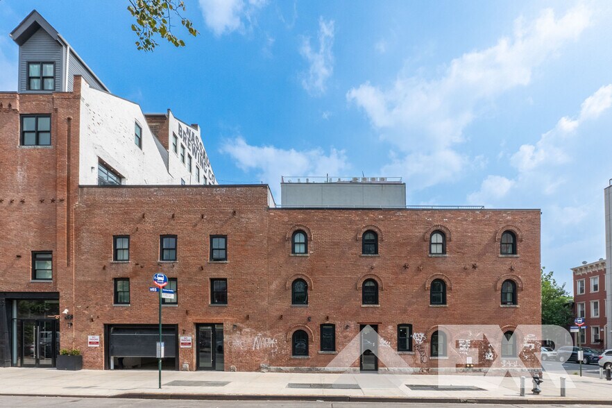 More Photos Of 945 Bergen St, Brooklyn Apartments For Lease
