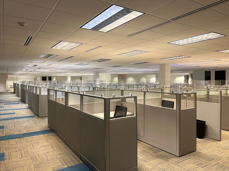 More Photos Of 3854 American Way Dr, Baton Rouge Office For Lease