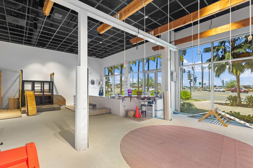 More Photos Of , Honolulu Multifamily For Sale