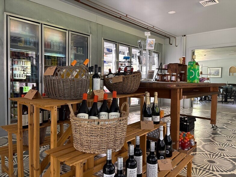 More Photos Of 432 Main Rd, Chesterfield Restaurant For Sale