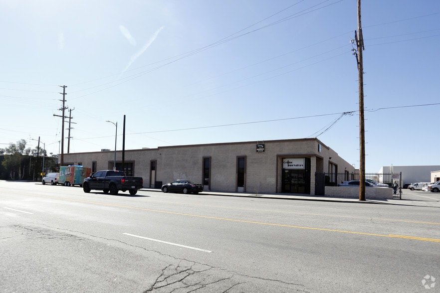 More Photos Of 12846-12855 Foothill Blvd, Sylmar Warehouse For Sale