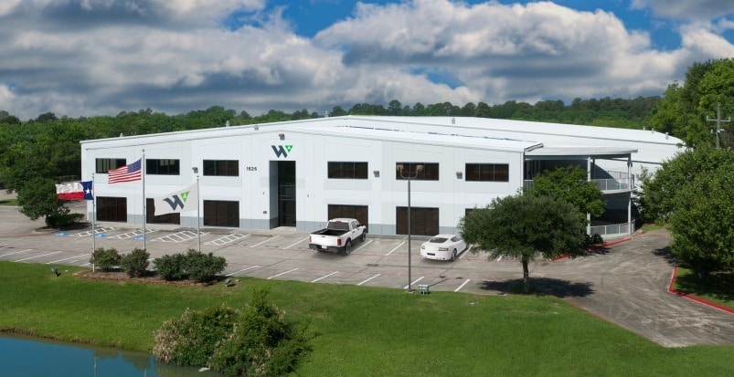 More Photos Of 1626 S Cherry St, Tomball Warehouse For Lease