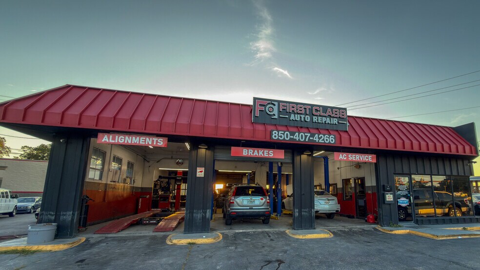 More Photos Of 5275 N Davis Hwy, Pensacola Auto Repair For Sale