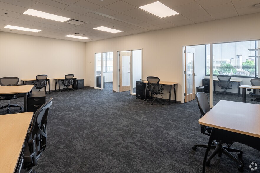 More Photos Of 4220 Duncan Ave, Saint Louis Office For Lease