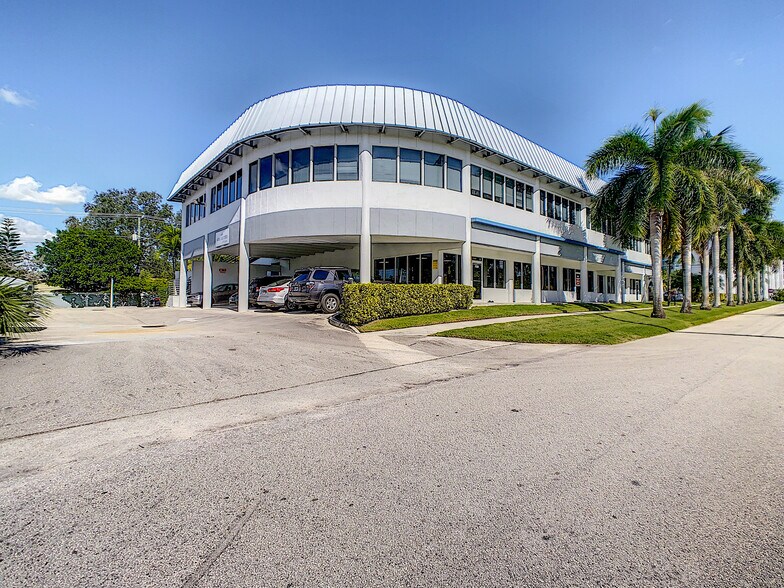 More Photos Of 777 SE 20th St, Fort Lauderdale Loft Creative Space For Lease