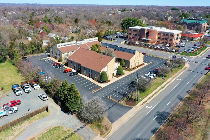 More Photos Of 8565-8567 Sudley Rd, Manassas Office For Sale