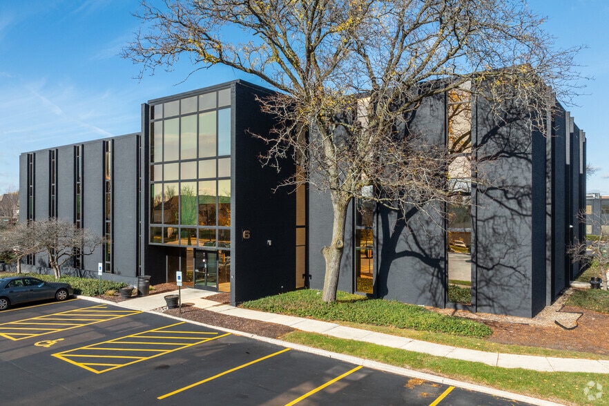 More Photos Of 799 Roosevelt Rd, Glen Ellyn Unknown For Lease