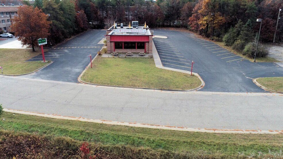 More Photos Of 630 S Frontage Rd, Wisconsin Dells Fast Food For Sale