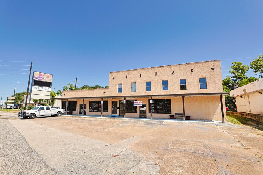 More Photos Of 40648 Hwy290 Business, Waller Office For Sale