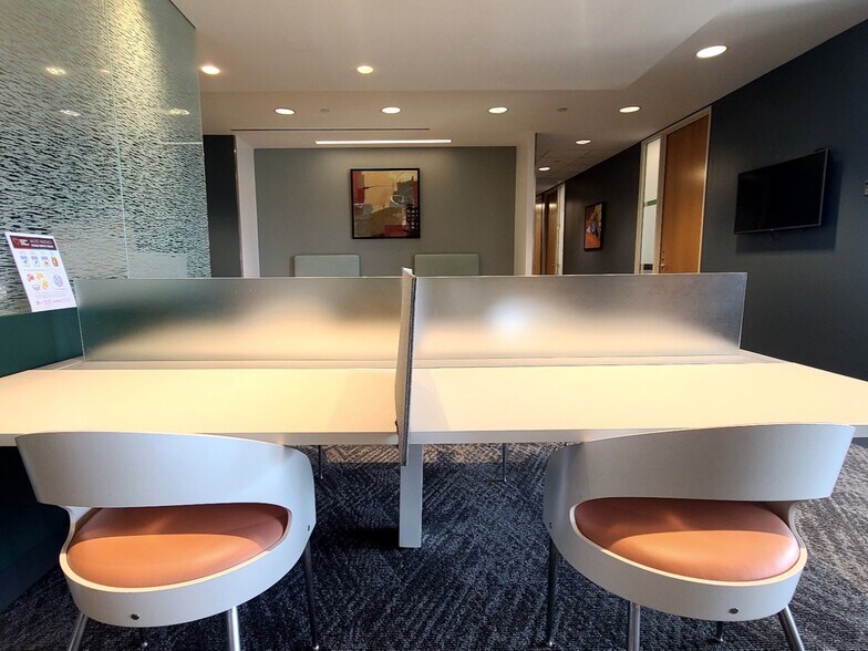 More Photos Of 4695 MacArthur Ct, Newport Beach Coworking Space