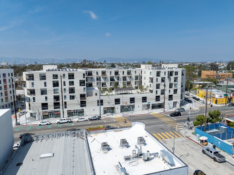 More Photos Of 5181 W Adams Blvd, Los Angeles Apartments For Lease
