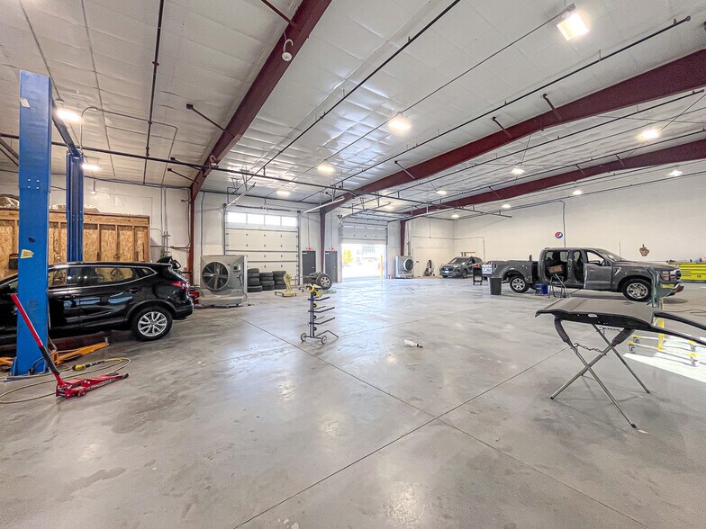 More Photos Of 3210 Swallow Ave, Pasco Unknown For Lease