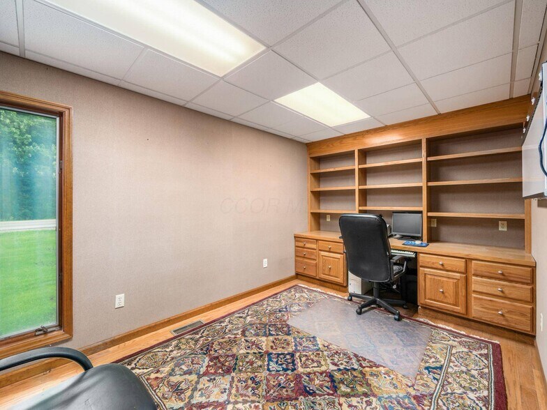 More Photos Of 4960 Middle Urbana Rd, Springfield Medical For Sale