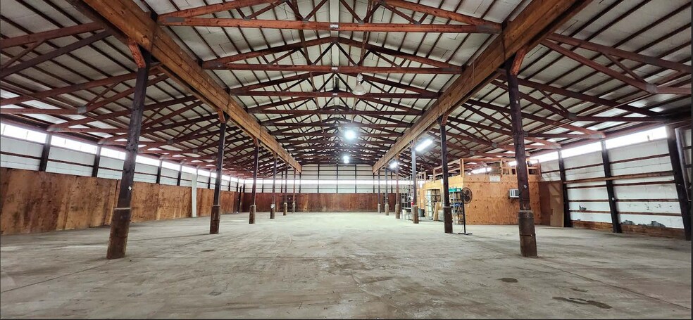 More Photos Of 840 Ann Ave, Niles Industrial For Sale