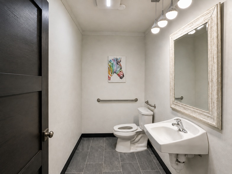 More Photos Of 44 W Lincoln Hwy, Chicago Heights Office For Lease
