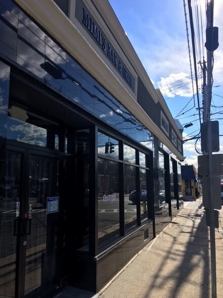 More Photos Of 2-16 N Central Ave, Hartsdale Storefront For Lease