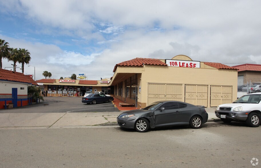 More Photos Of 2421 National City Blvd, National City Unknown For Lease