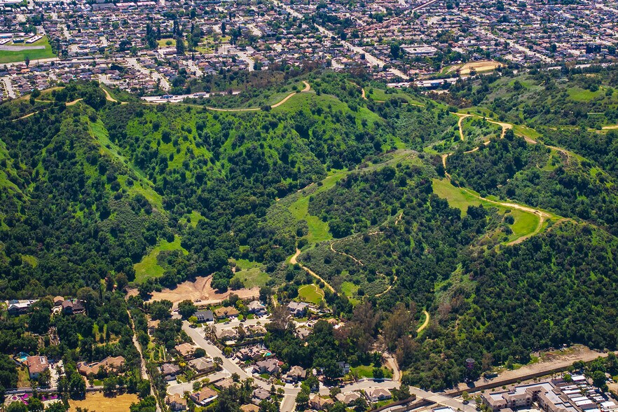 More Photos Of 1060 E Route 66, Glendora Distribution For Sale