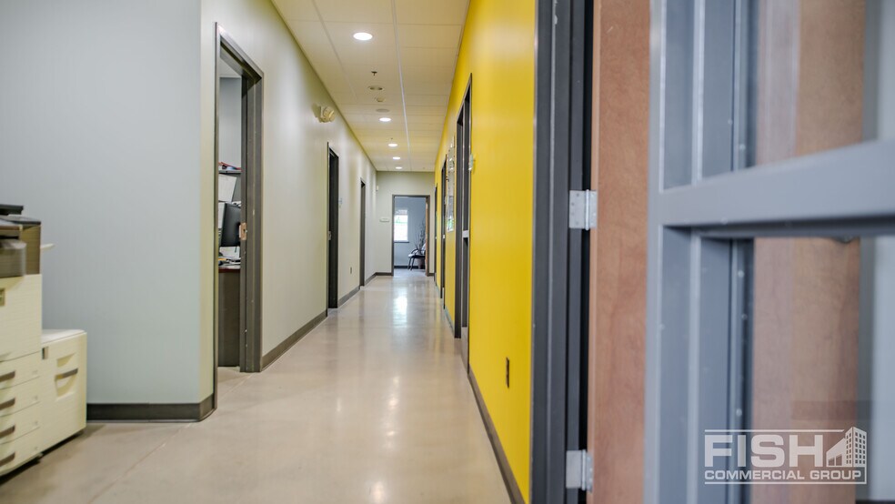 More Photos Of 81 Fitness Dr, Muncy Warehouse For Lease