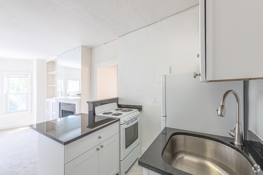 More Photos Of 1223 Beacon St, Brookline Apartments For Lease