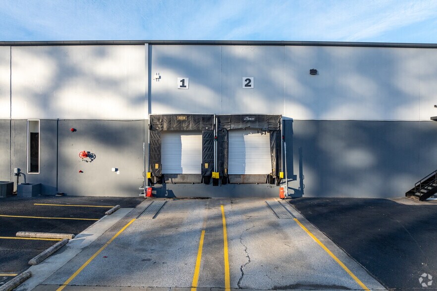 More Photos Of 1540 Amherst Rd, Knoxville Warehouse For Lease