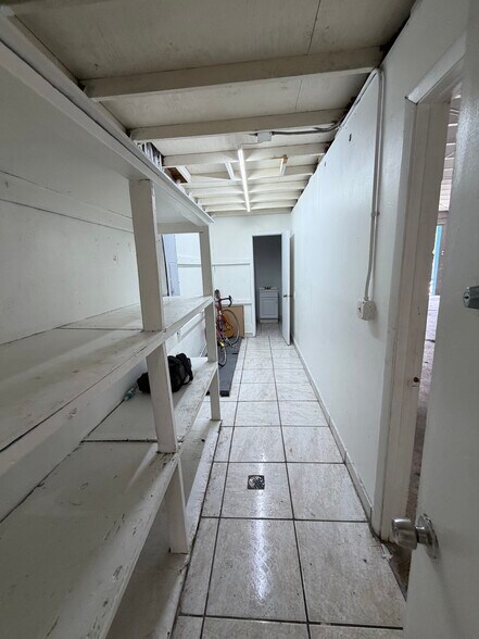 More Photos Of 3321 NW 79th St, Miami Land For Lease