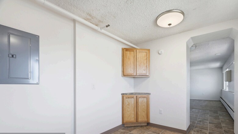 More Photos Of 300 E Collins Dr, Casper Apartments For Sale