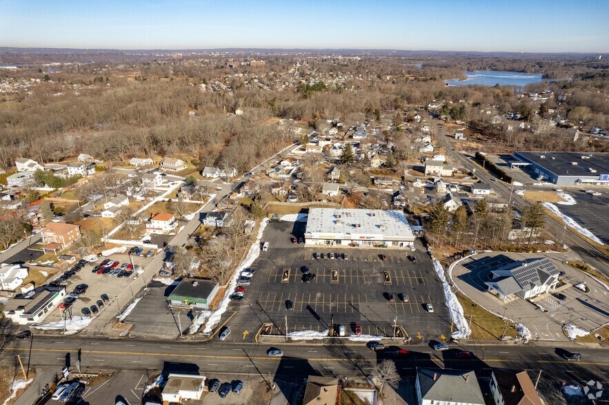 More Photos Of 96 Taunton Ave, Seekonk General Retail For Sale