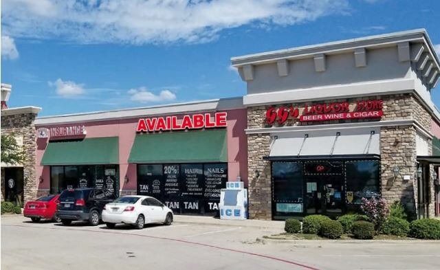 More Photos Of 2740 Western Center Blvd, Fort Worth Storefront For Lease