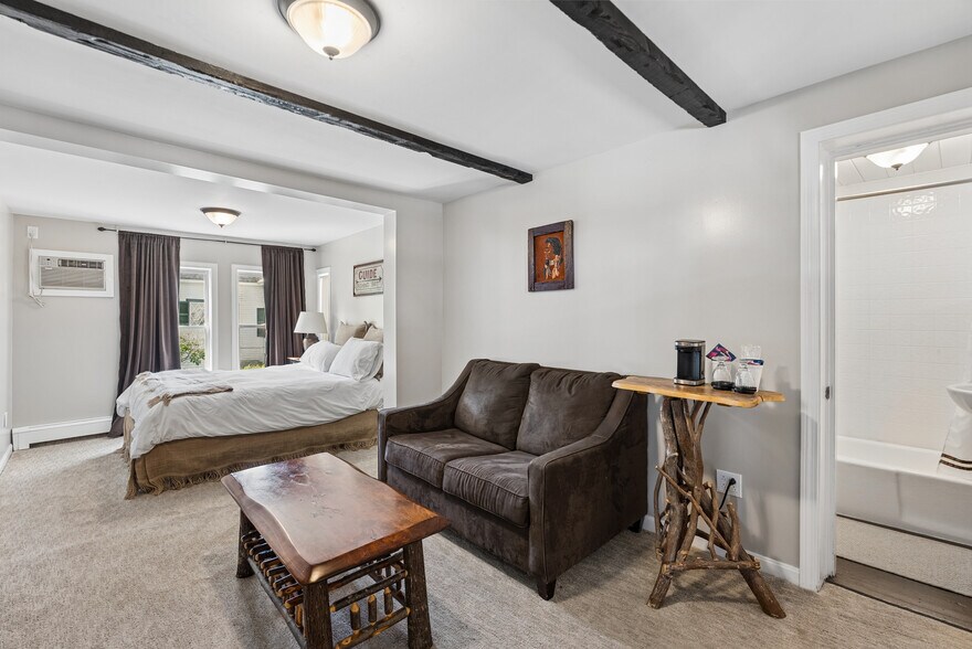 More Photos Of 157 Main St, Belgrade Hospitality For Sale